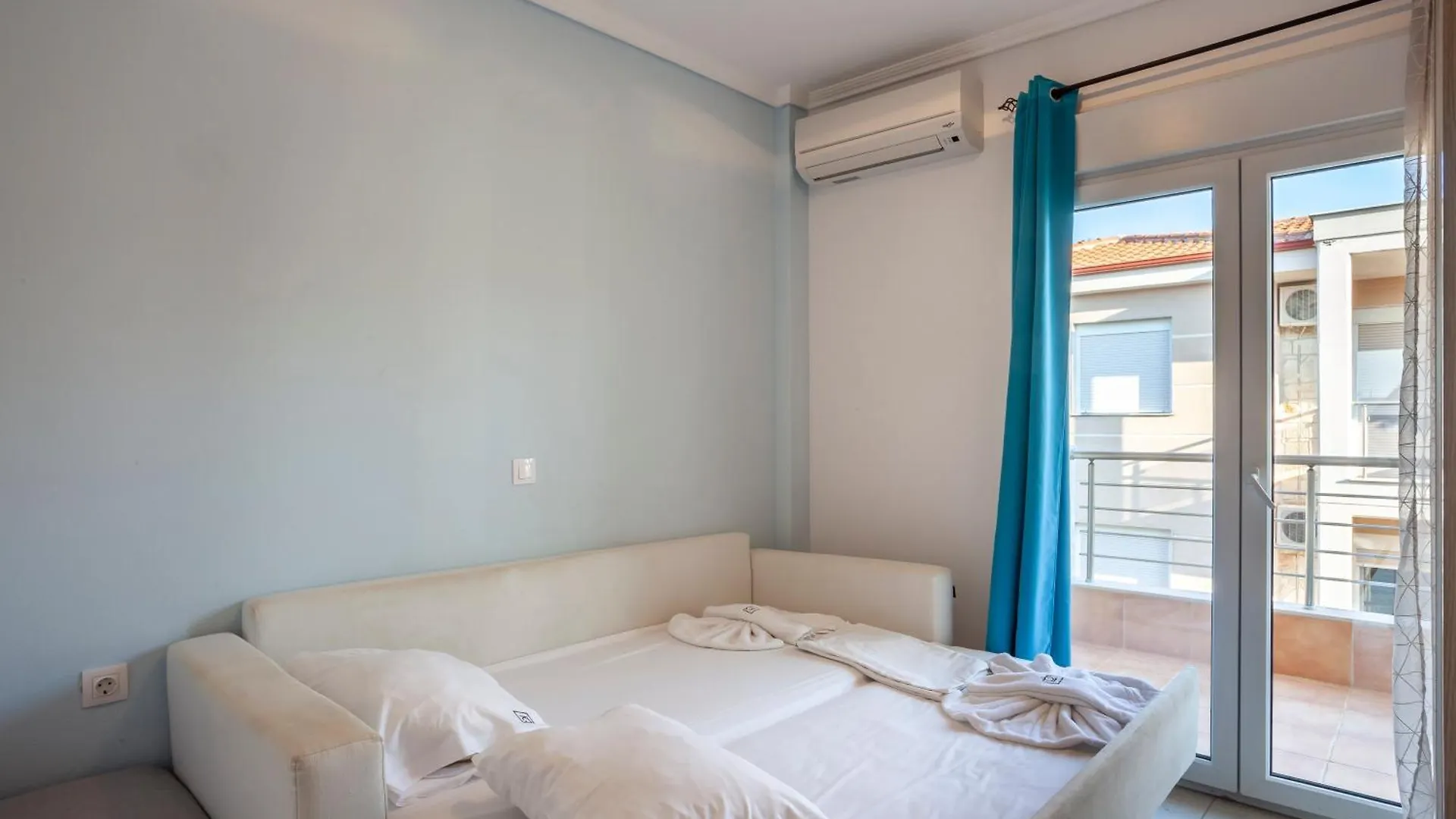 Apartment Aris Pefkochori 0*,
